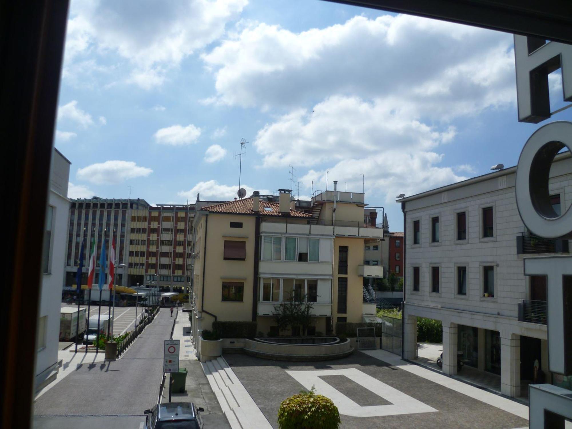 Hotel Minerva Pordenone Exterior photo