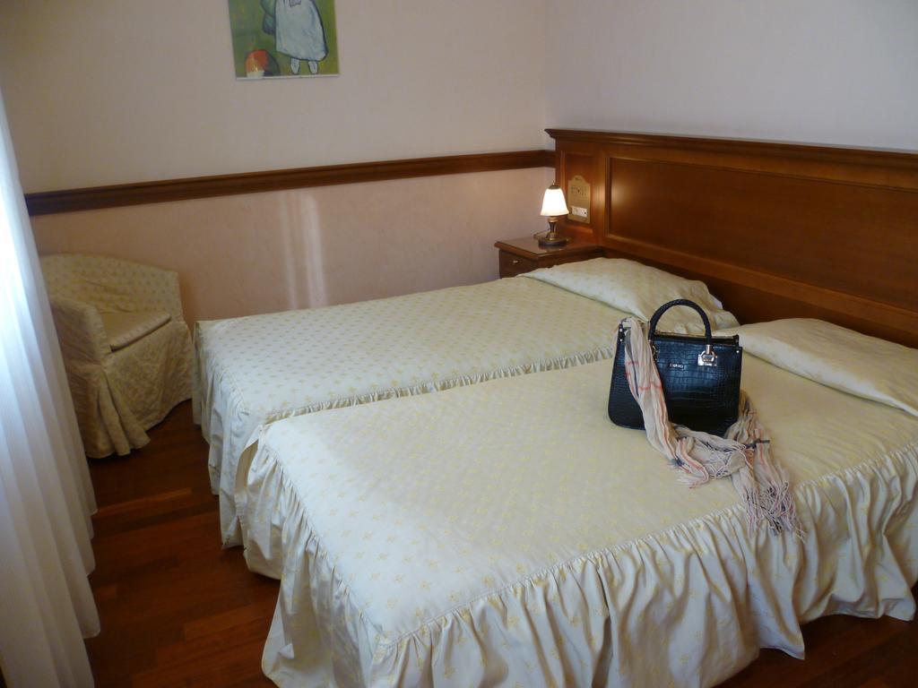 Hotel Minerva Pordenone Exterior photo